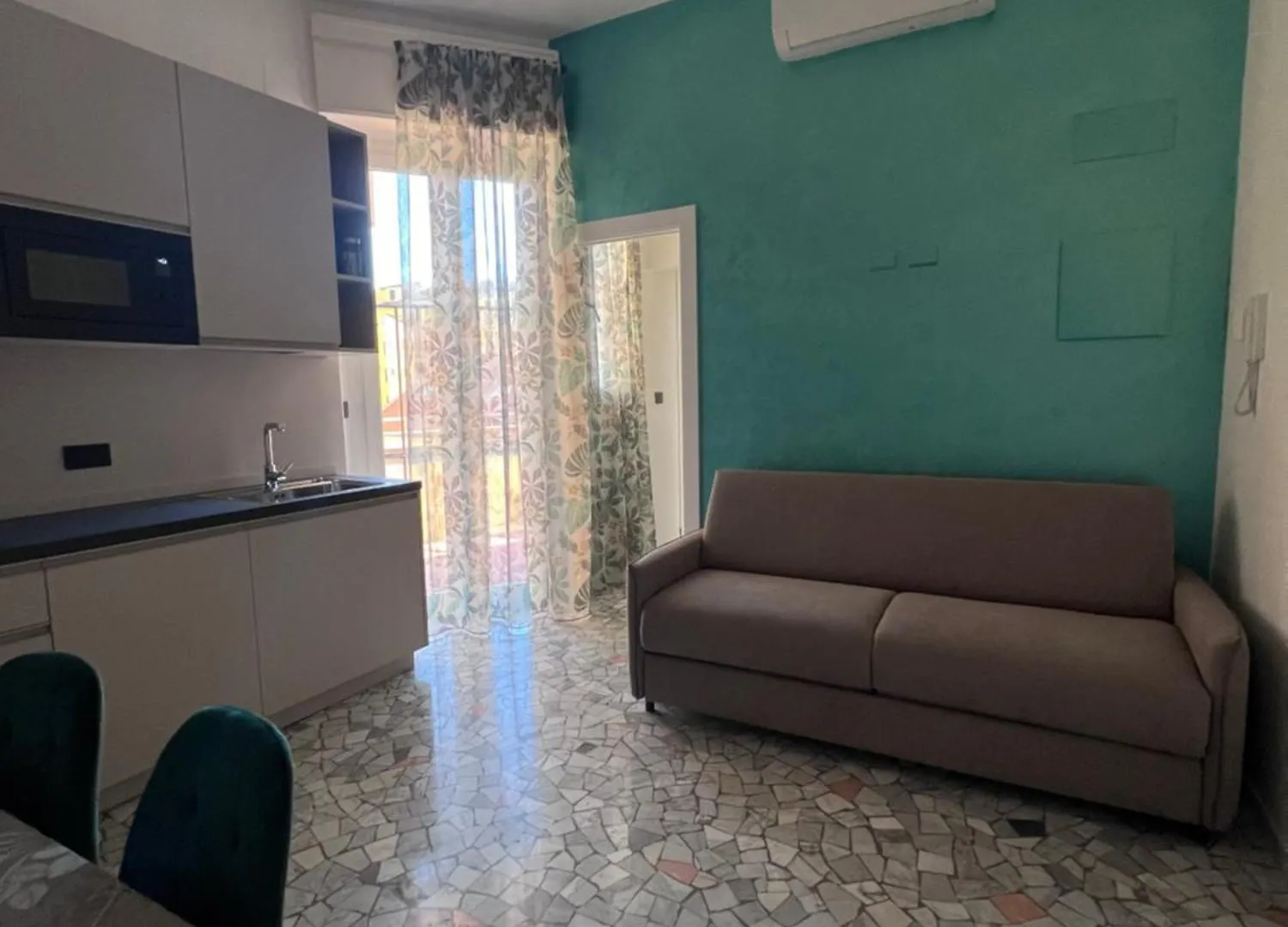 Nuovo Ed Elegante In Zona Bocconi Apartment Milan 0*,  Italy